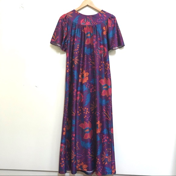 Vintage 70’s Hawaiian Maxi Dress (Sm) - Picture 6 of 9